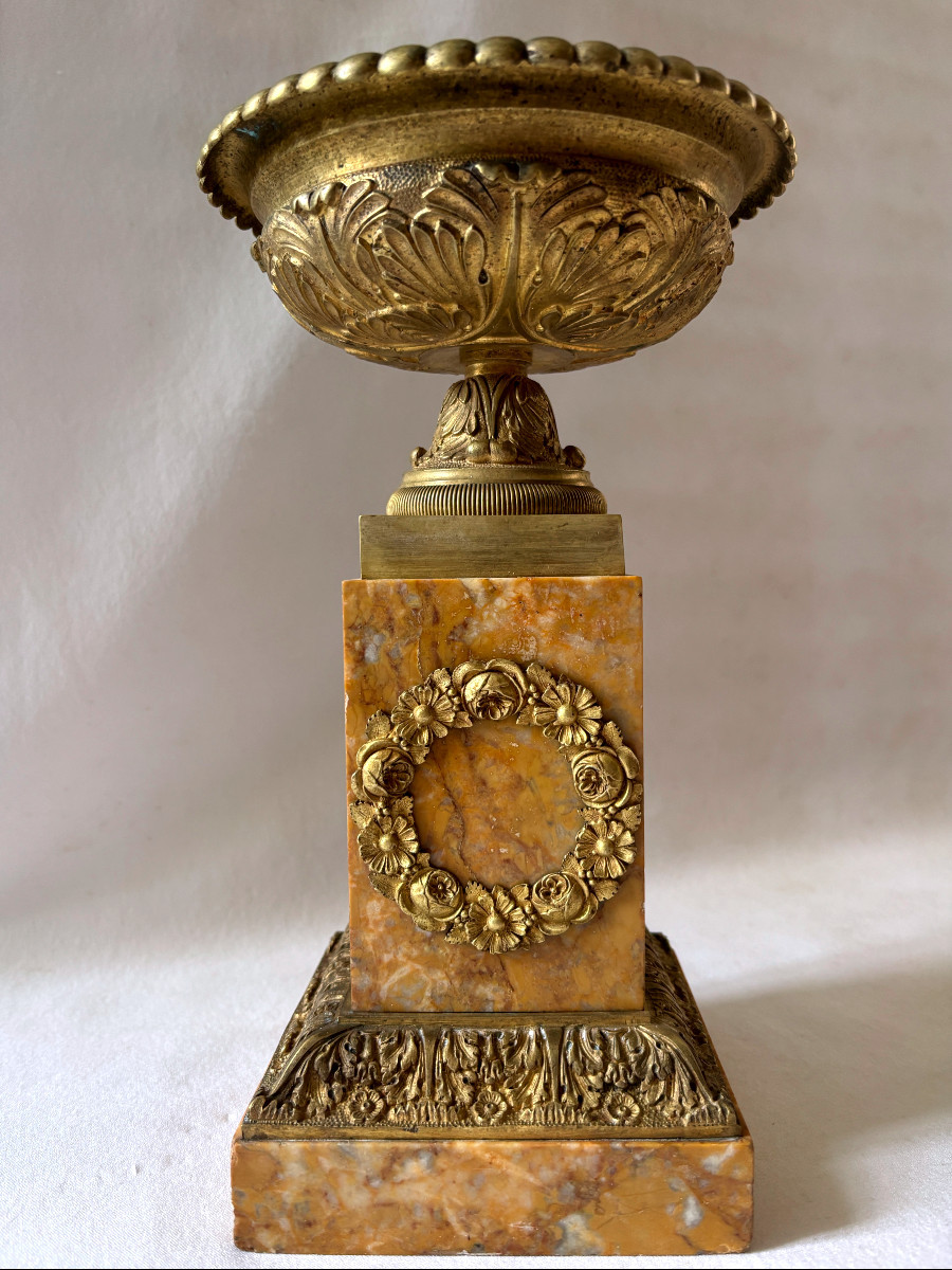 Paire de Grandes Cassolettes en Bronze et Marbre de Sienne-photo-4