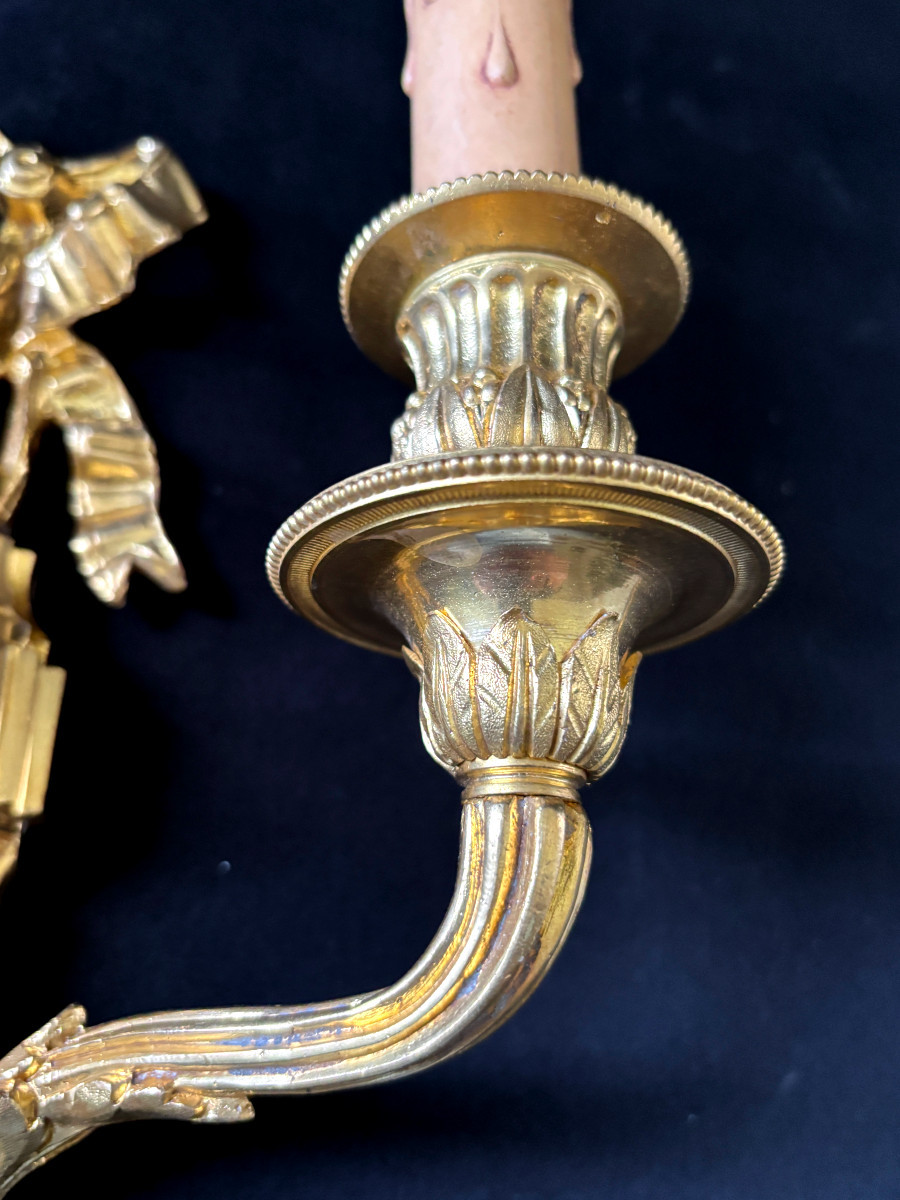 Paire d'Appliques Style Louis XVI en Bronze Doré-photo-1