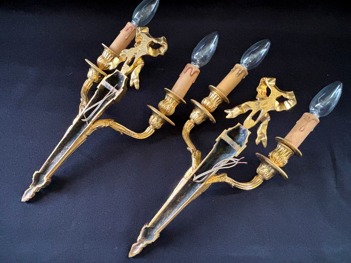 Paire d'Appliques Style Louis XVI en Bronze Doré-photo-4