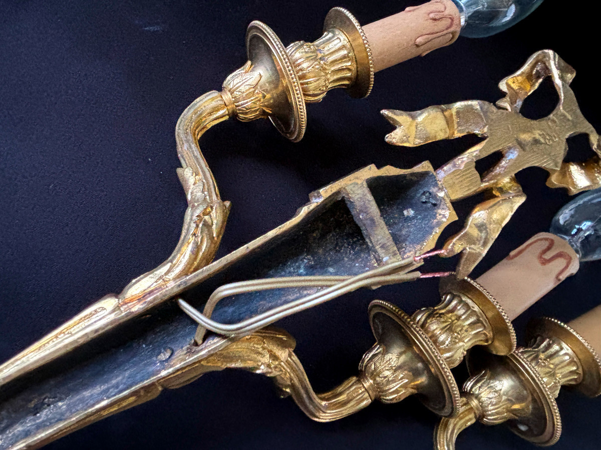 Paire d'Appliques Style Louis XVI en Bronze Doré-photo-5