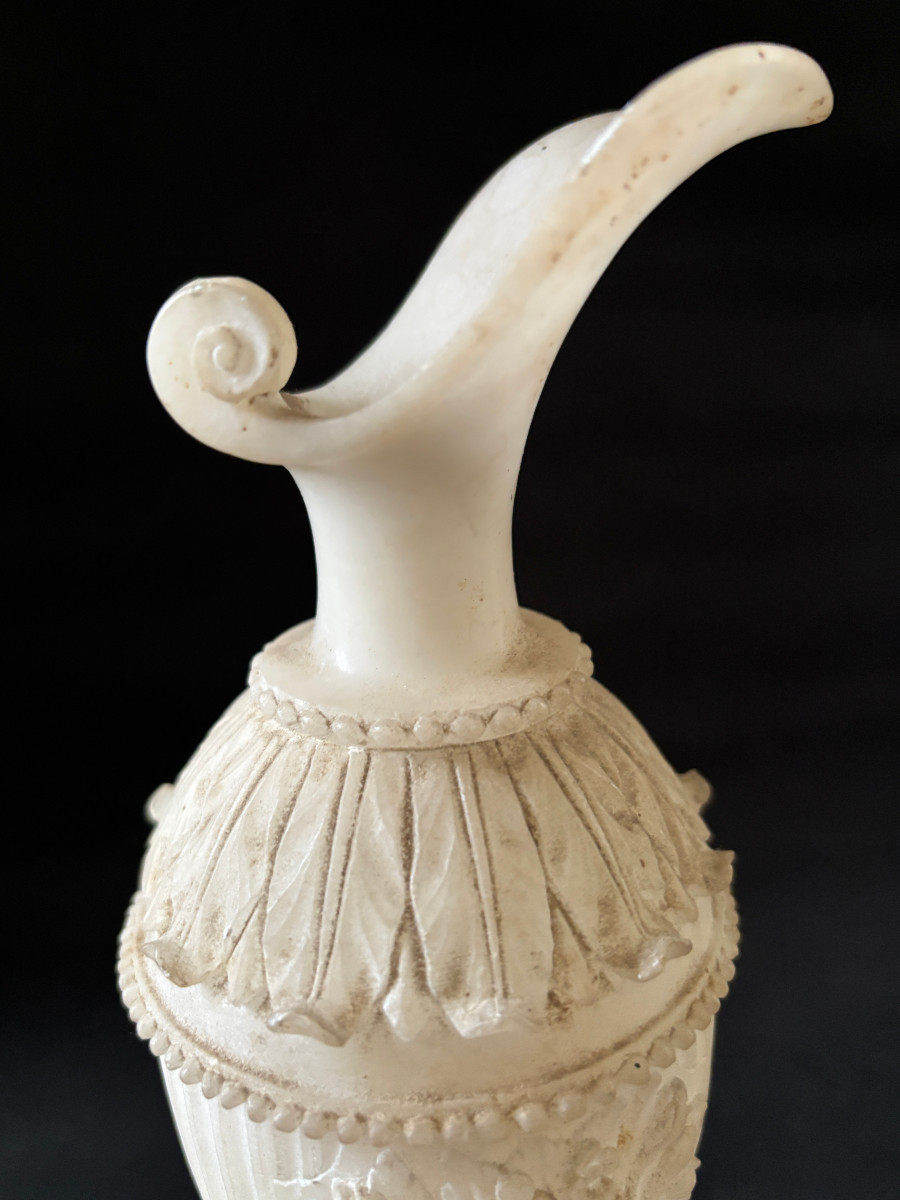 Alabaster Setting, Pair Of Ewers  -photo-3