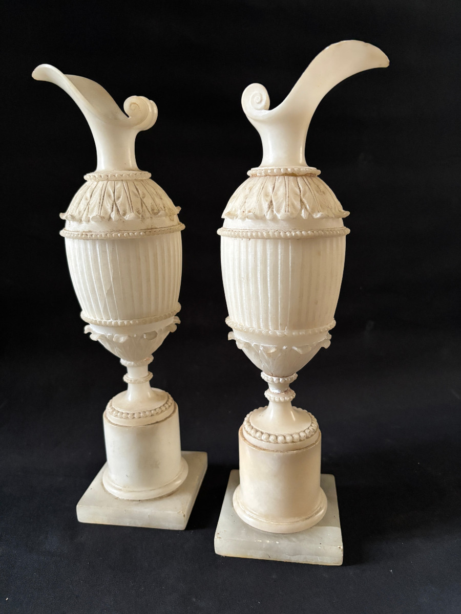 Alabaster Setting, Pair Of Ewers  -photo-4