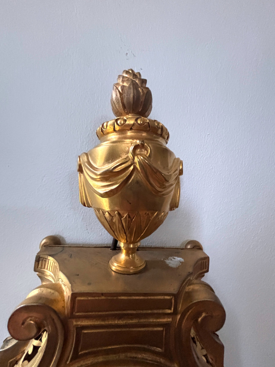 Louis XVI Period Gilt Bronze Cartel Clock-photo-2