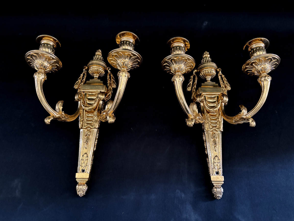 Pair Of Louis XVI Style Gilt Bronze Wall Sconces-photo-2