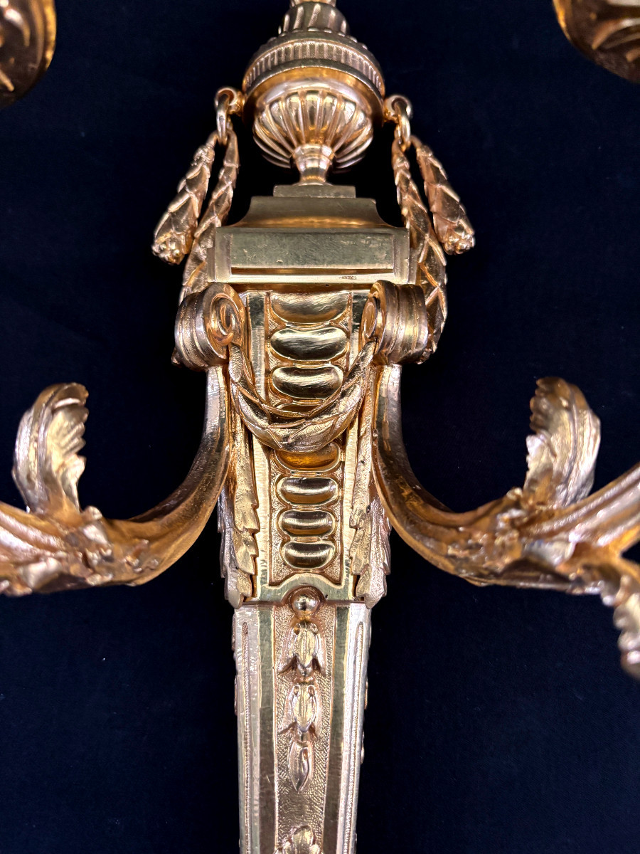 Pair Of Louis XVI Style Gilt Bronze Wall Sconces-photo-3