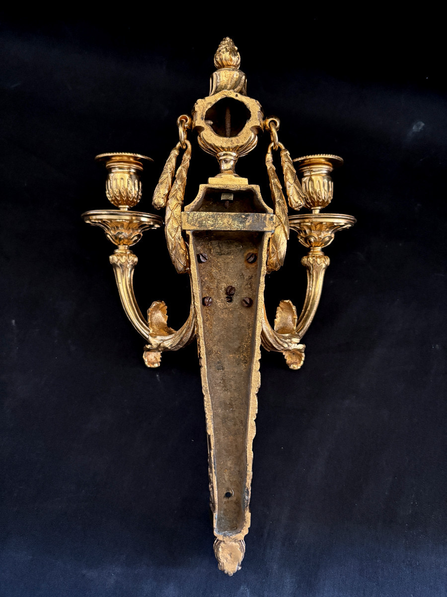 Pair Of Louis XVI Style Gilt Bronze Wall Sconces-photo-6