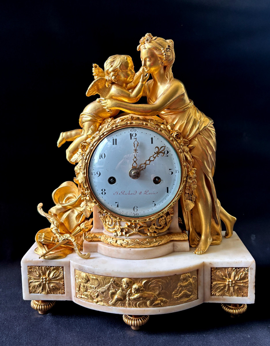 Pendule Louis XVI l'amour et l'amitié en bronze doré et marbre