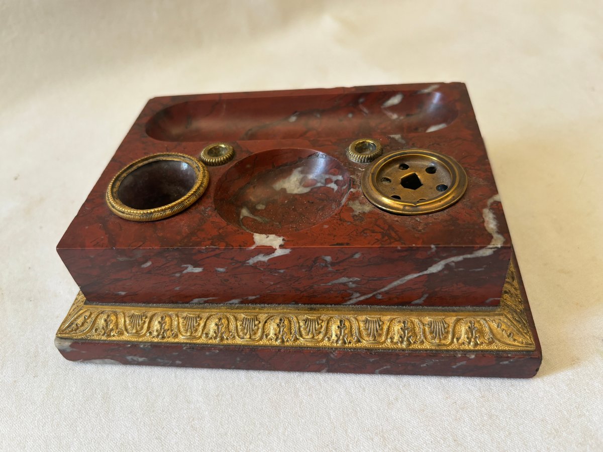 Encrier Empire en marbre rouge et bronze doré
