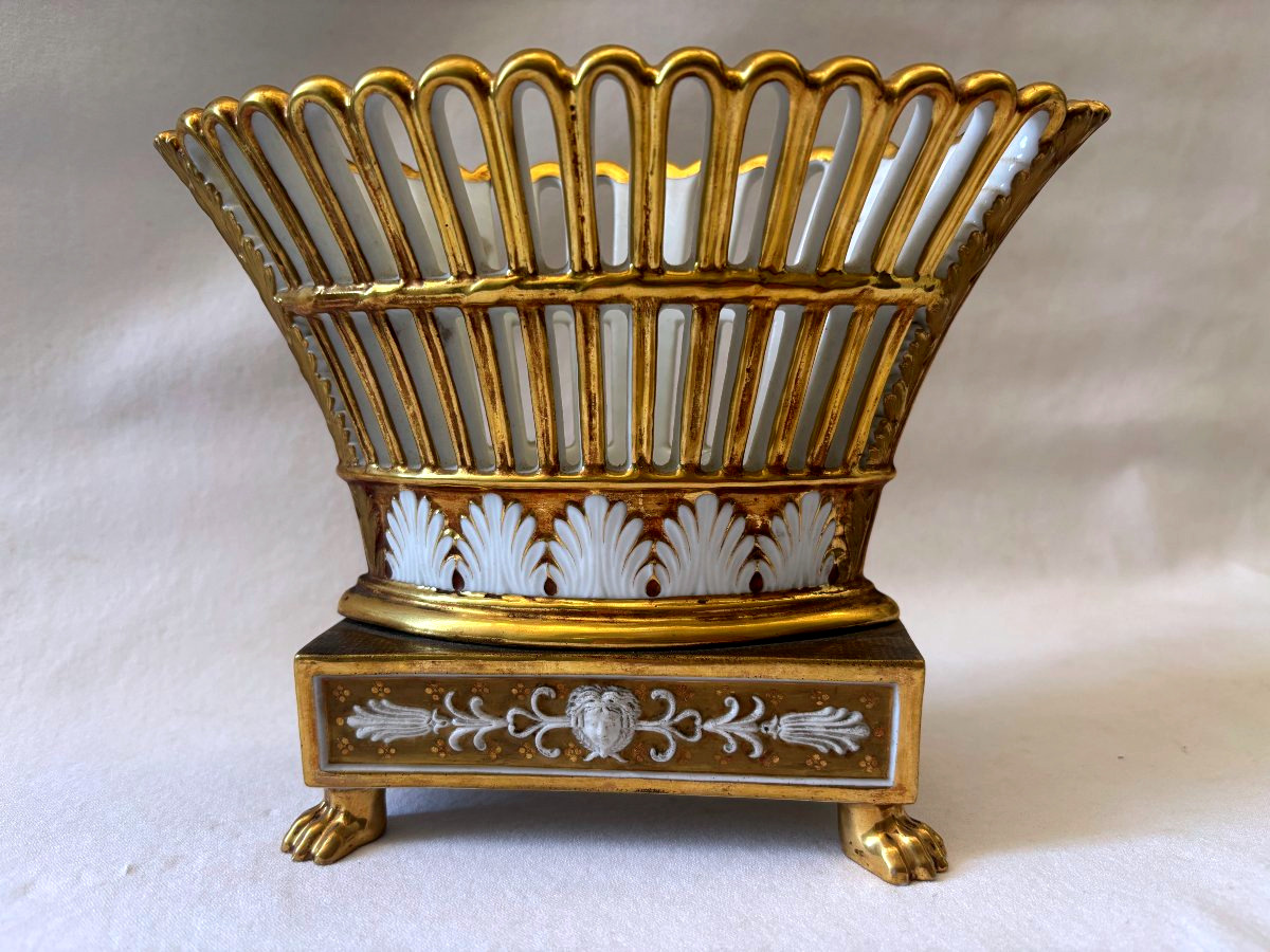 Coupe corbeille Empire en porcelaine ajourée-photo-2
