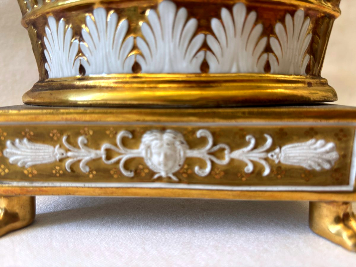 Coupe corbeille Empire en porcelaine ajourée-photo-3