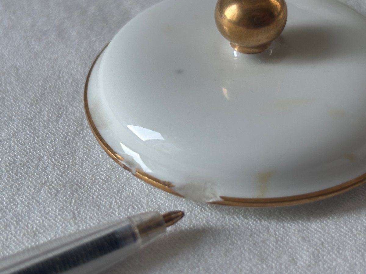 Paire de pots à crème en porcelaine de Sèvres -photo-4
