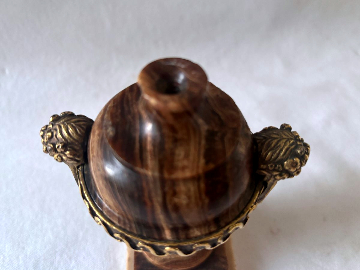 Louis XVI Vase In Petrified Wood And Gilded Bronze-photo-3