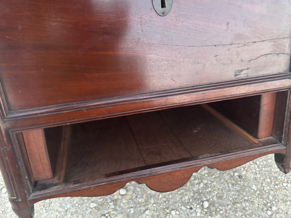 Small Chest Made Of Solid Mahogany In The Louis XV Style-photo-5