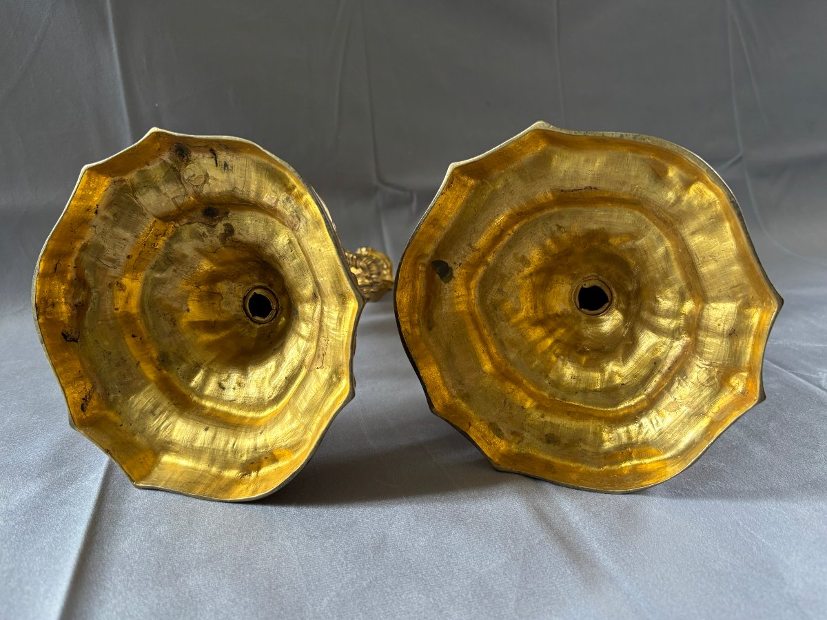 Paire de flambeaux Epoque Louis XV bronze doré et armoiries-photo-7
