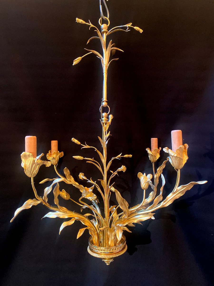 Gilt Bronze Chandelier With Floral Decor-photo-2