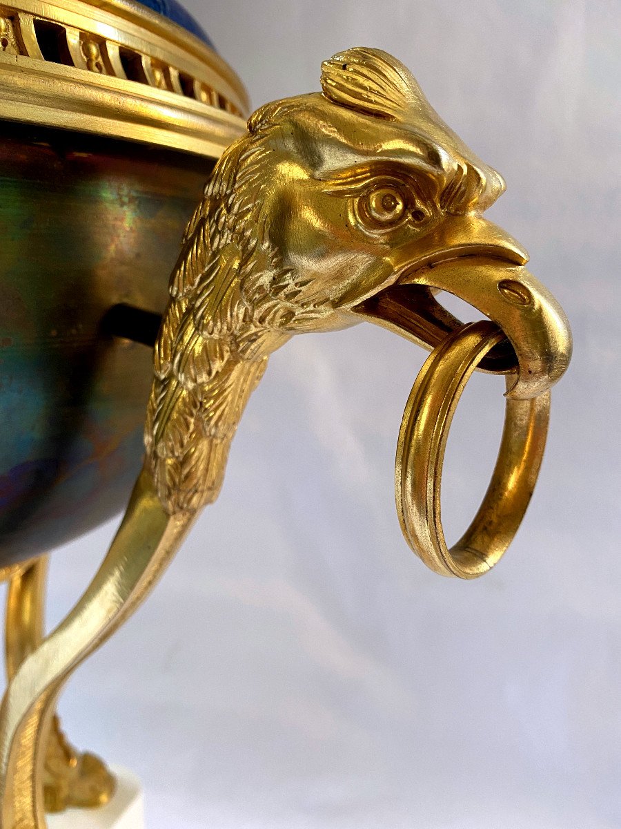 Large Tripod Cup With Eagles In Gilt Bronze-photo-2