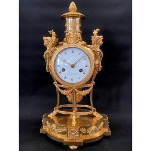 Louis XVI Period Vase Clock In Gilt Bronze