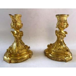Paire De Flambeaux De Toilette Louis XV En Bronze Doré