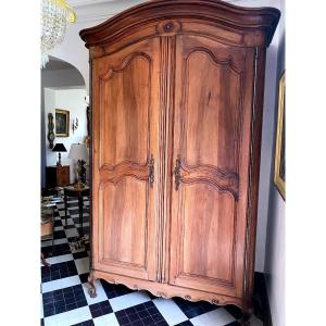 Armoire Louis XV En Noyer Massif