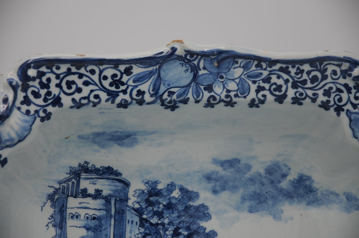 Paire de saladiers rococo en faïence de Delft à décor de paysage italien, milieu du XVIII-photo-4