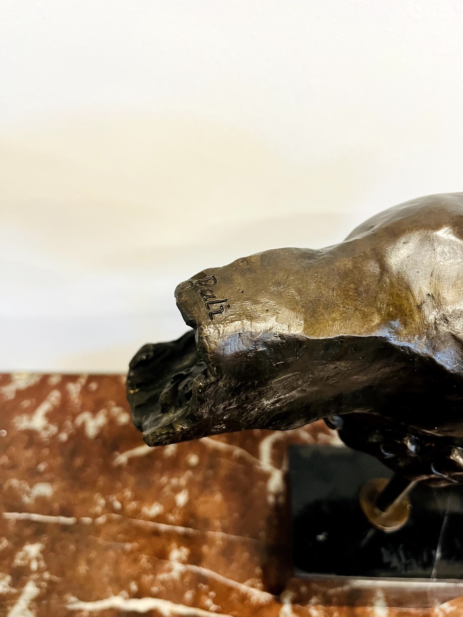 Bronze Sculpture Tribute To Salvador Dali – Handshake-photo-4