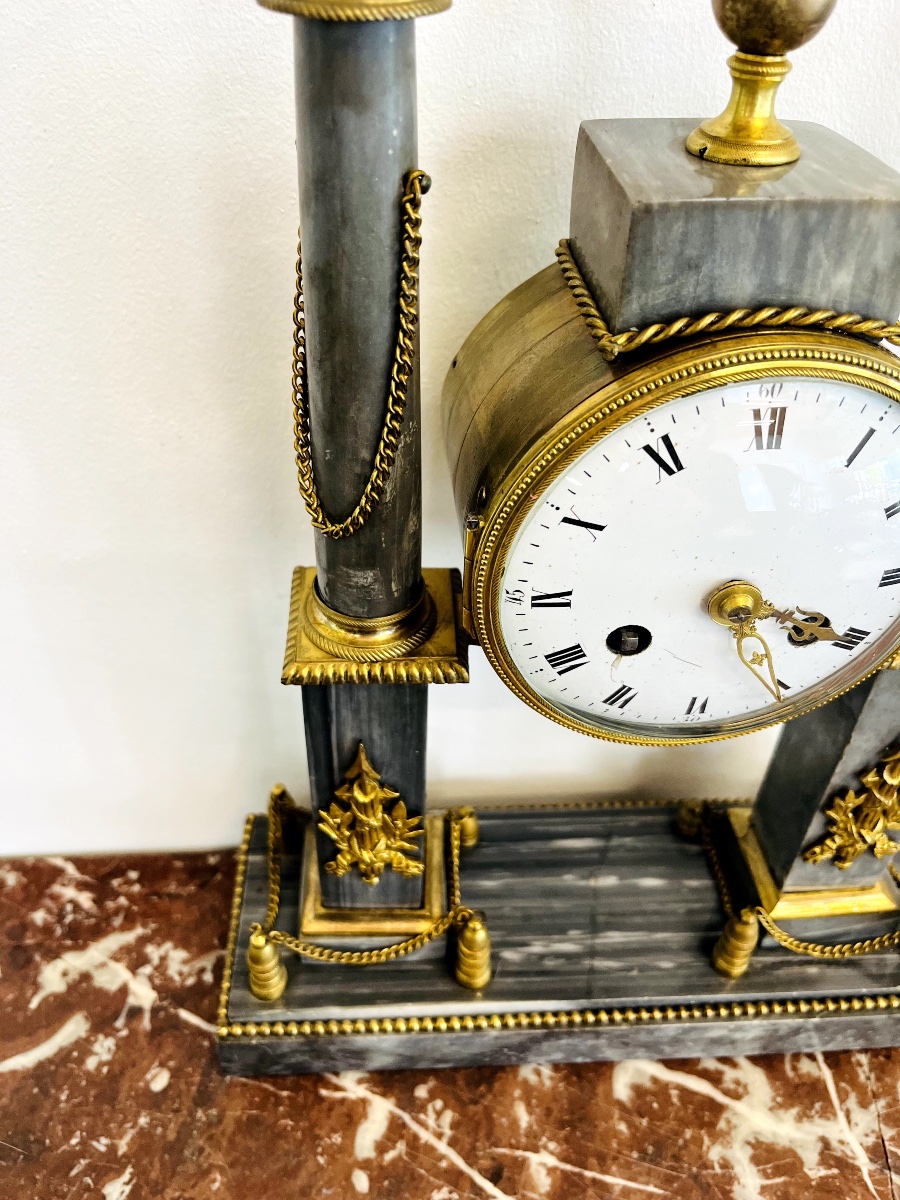 Louis XVI Portico Clock In Blue Turquin Marble And Gilt Bronze -photo-1