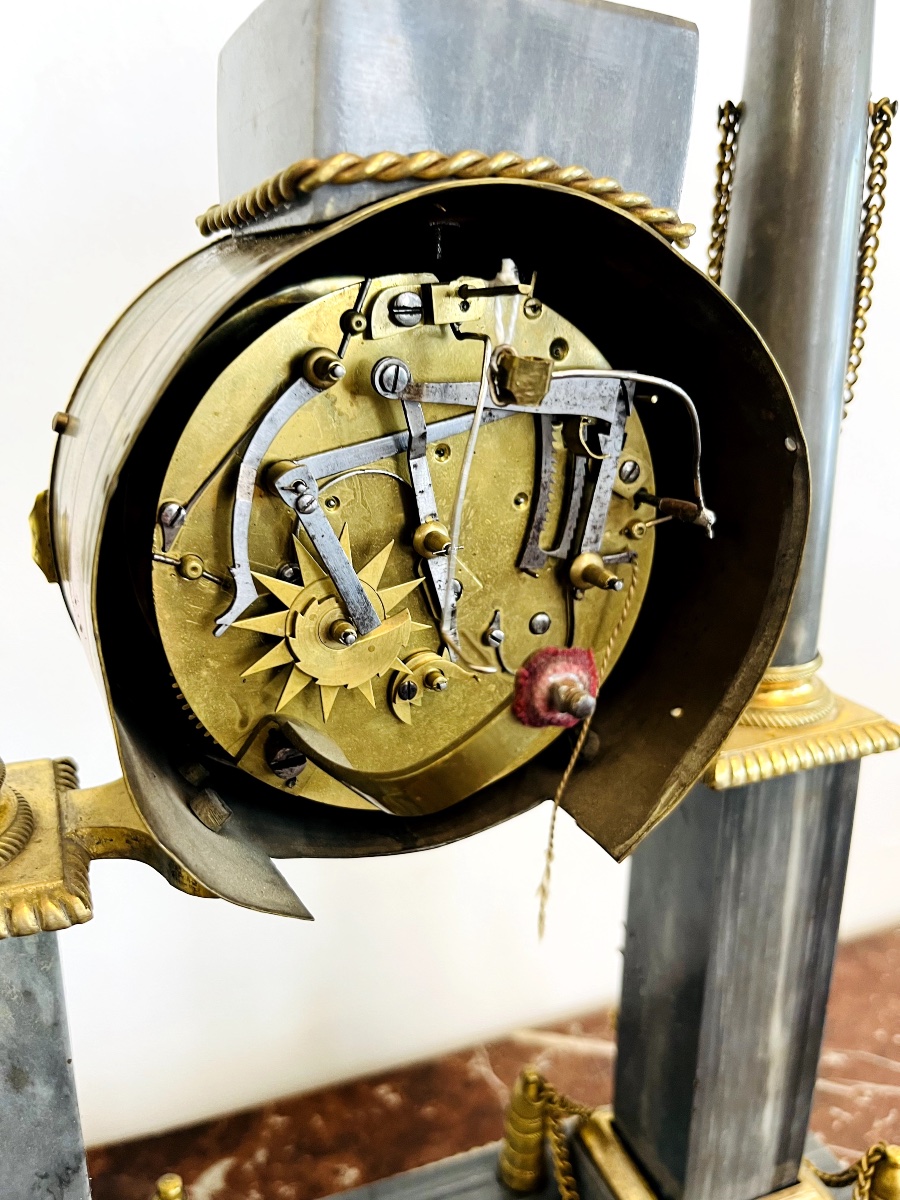 Louis XVI Portico Clock In Blue Turquin Marble And Gilt Bronze -photo-7