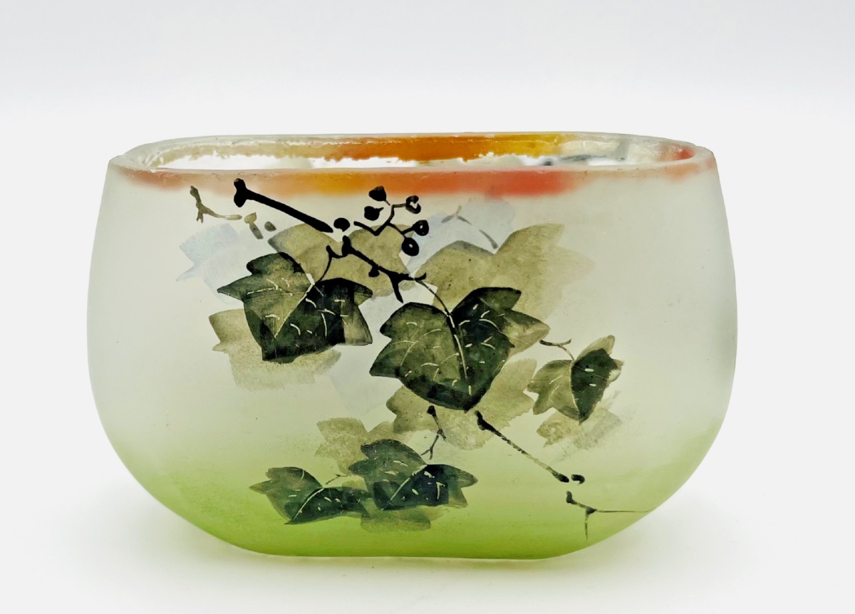 Painted Glass Vase With Vine Leaf Decoration Signed Peynaud-photo-1