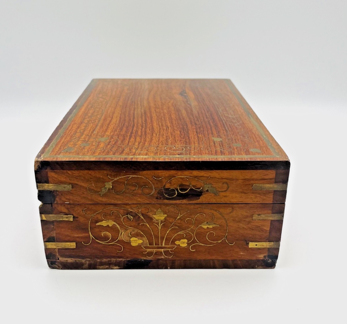 Coffret à bijoux marqueté en bois et laiton-photo-3
