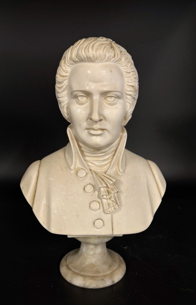 Bust Of Mozart – Arnaldo Giannelli (1907) 