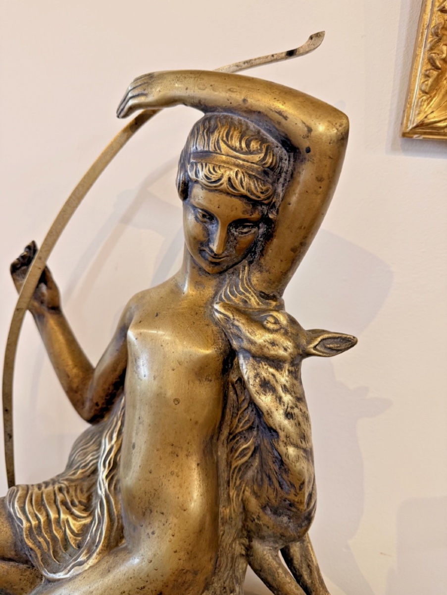 Art Deco Bronze – Diana The Huntress With Bow And Fawn By Charles Eugène Breton-photo-5