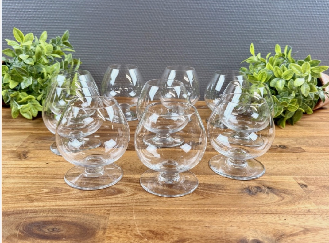 10 verres à cognac Baccarat – cristal