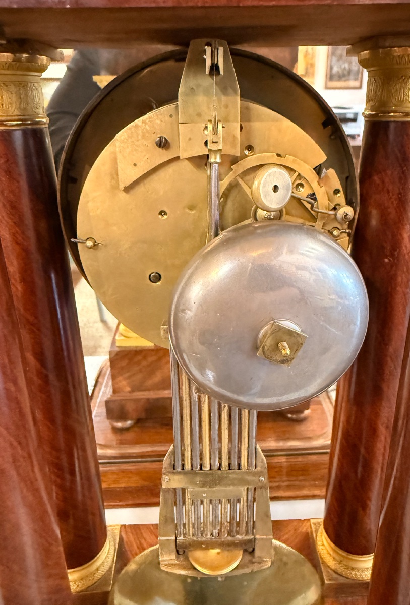 Empire Style Portico Clock In Mahogany And Gilt Bronze Under Globe-photo-6