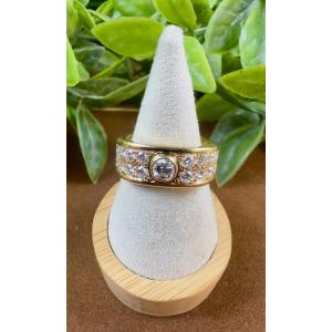 Square Ring In 18k Yellow Gold And Diamonds 