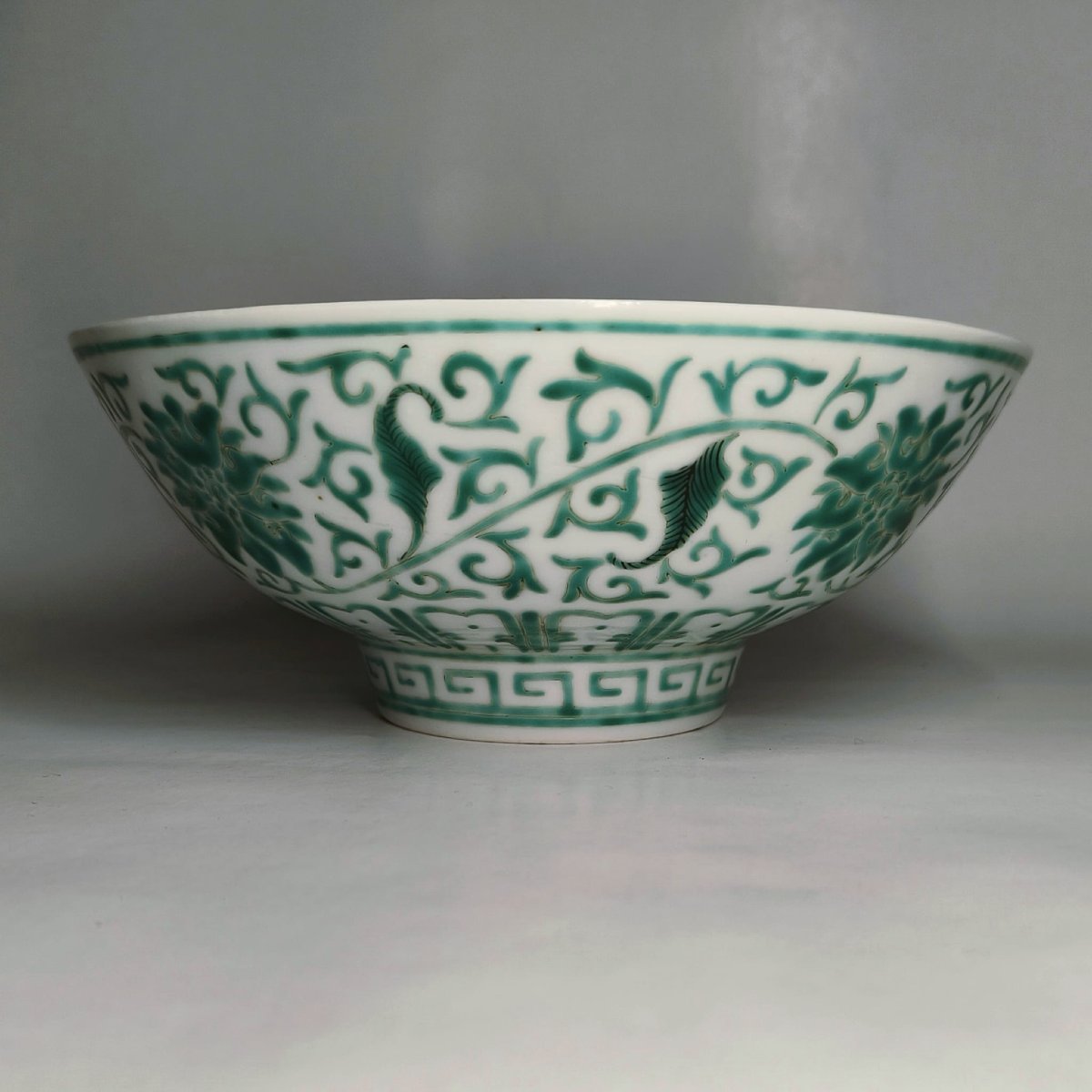 Chine, République, bol à décor de lotus-photo-2