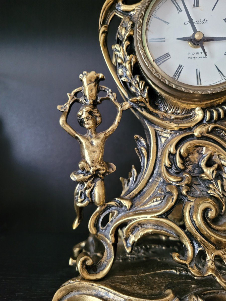 Pendule En Bronze Doré De Style Louis XV -photo-4