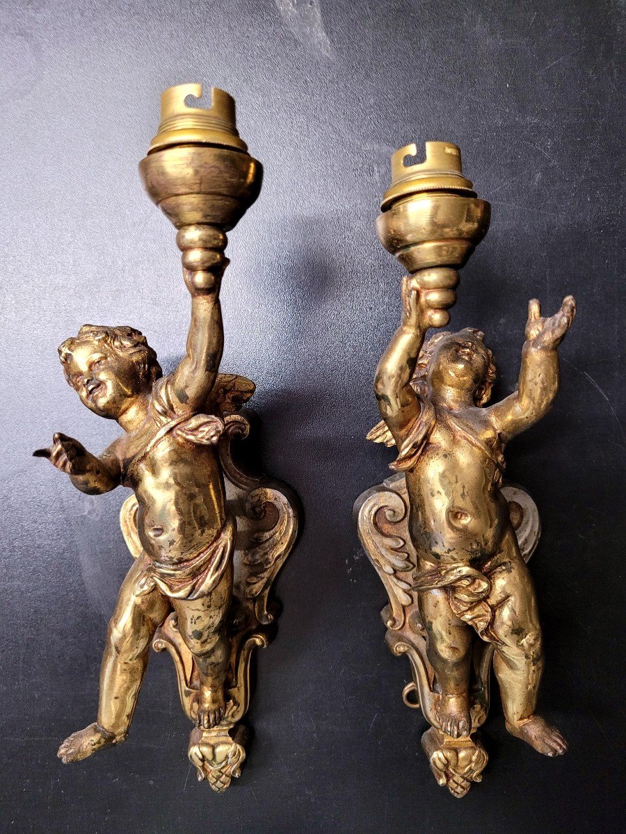 Chandelier Decorated With Putti With Its Two Nineteenth Sconces-photo-2