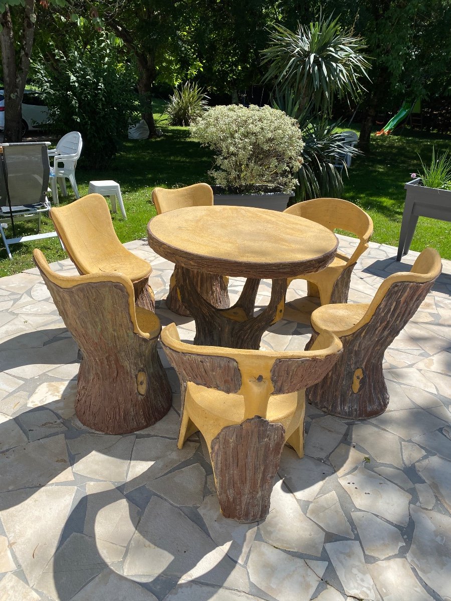 Garden Furniture Imitating Concrete Tree Trunks