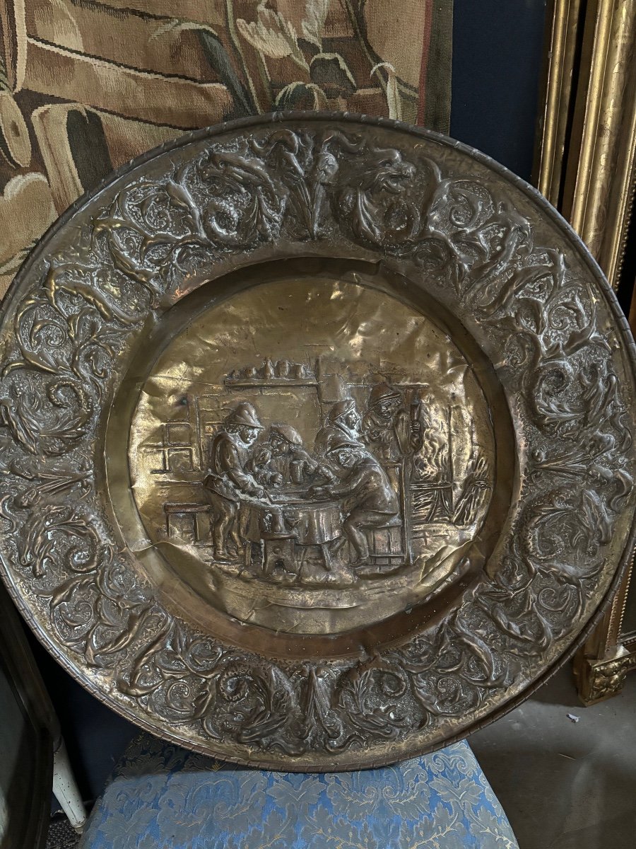 Lot Of 5 Repoussé Copper Dishes From The 19th Century -photo-2