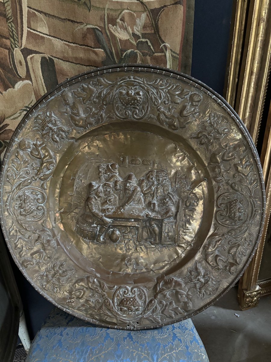 Lot Of 5 Repoussé Copper Dishes From The 19th Century -photo-3