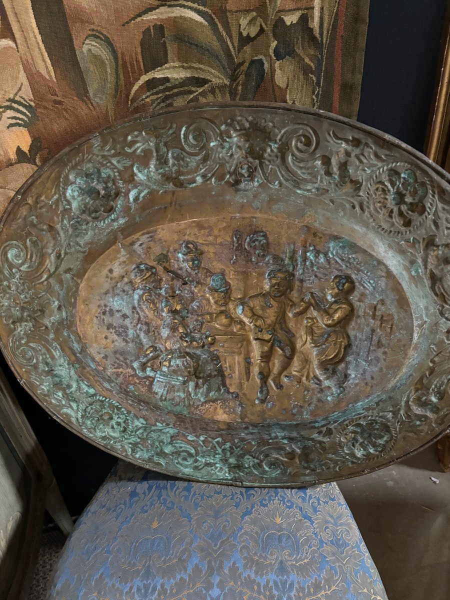 Lot Of 5 Repoussé Copper Dishes From The 19th Century -photo-2