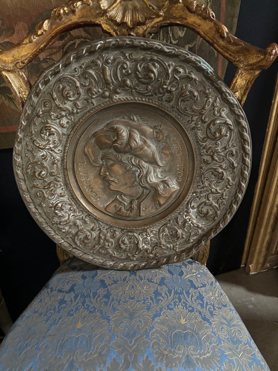Lot Of 5 Repoussé Copper Dishes From The 19th Century -photo-4