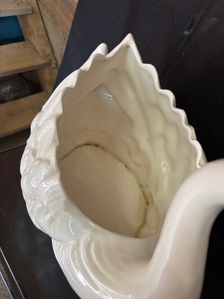 Importante Paire de cygne en faïence jardinière cache pots-photo-4