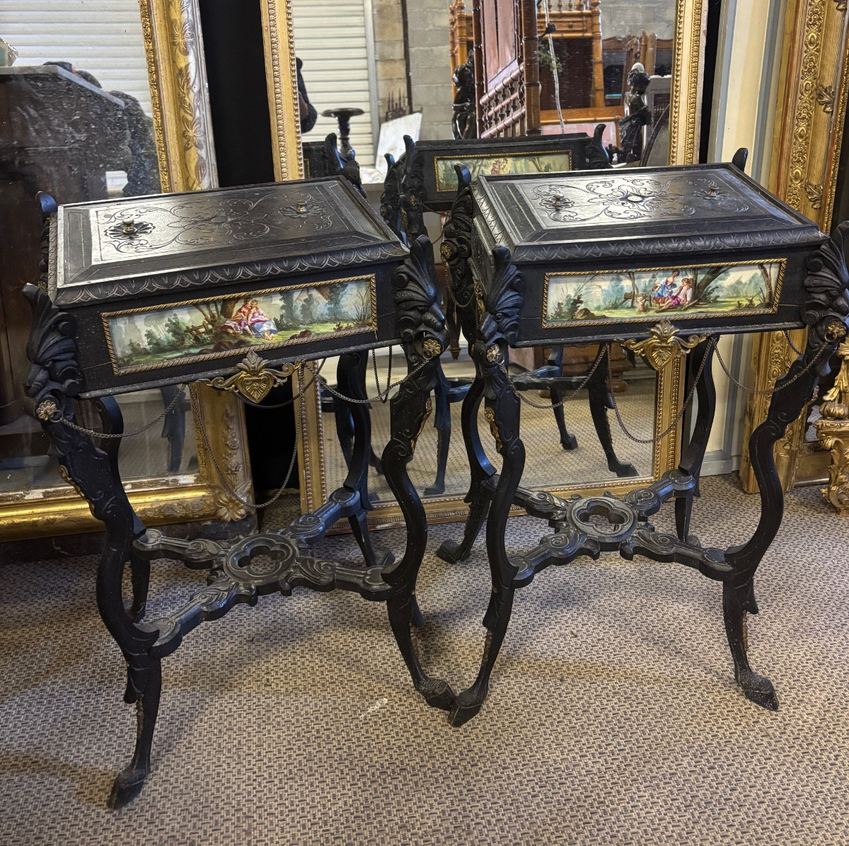 Paire de jardinières époque Napoléon 3 avec plaques en porcelaine 