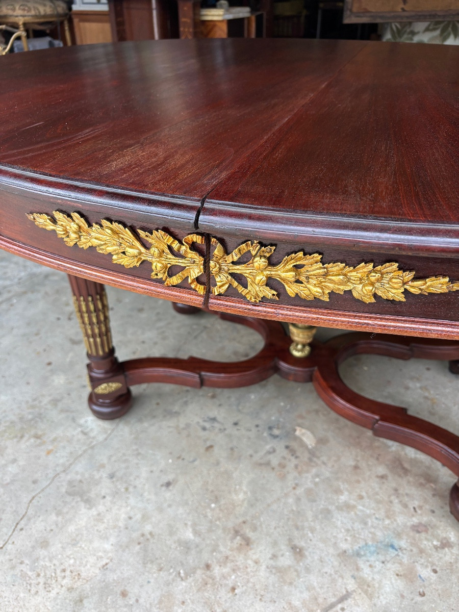 Table de salle à manger style Louis XVI 