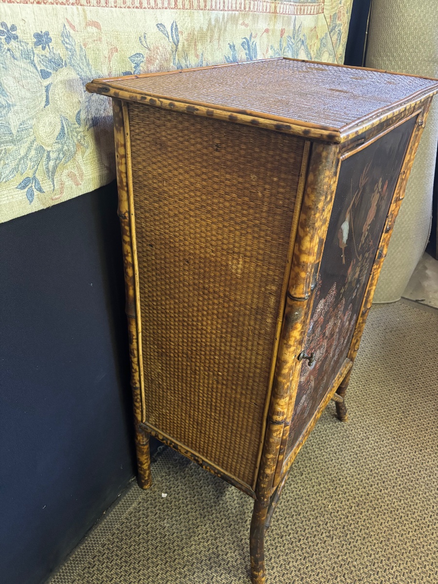 Bamboo And Lacquer Furniture-photo-2