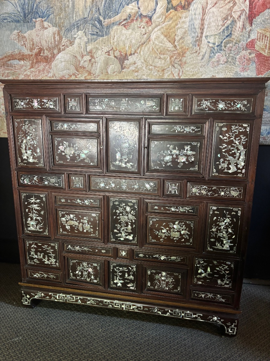 Cabinet indochinois incrustation de nacre XIX IÈME 