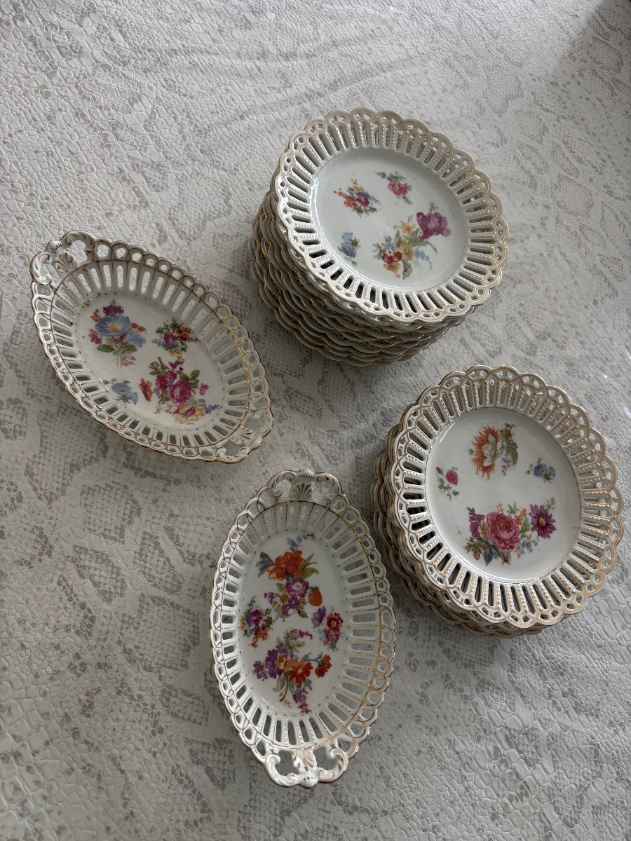 Porcelain Dessert Plate Set 