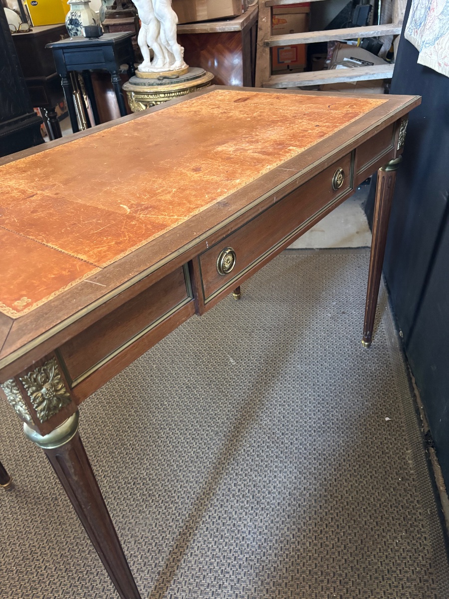 Louis XVI-style Mahogany Desk -photo-2