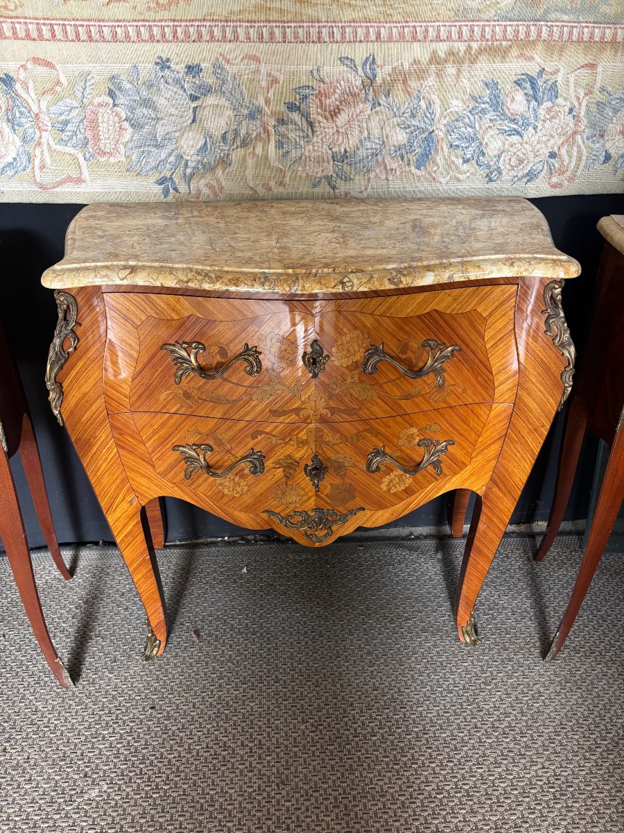 Louis XV-style Chest Of Drawers And Nightstands With Marquetry-photo-2